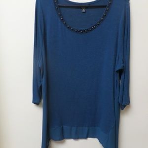 Simply Vera Wang blue top